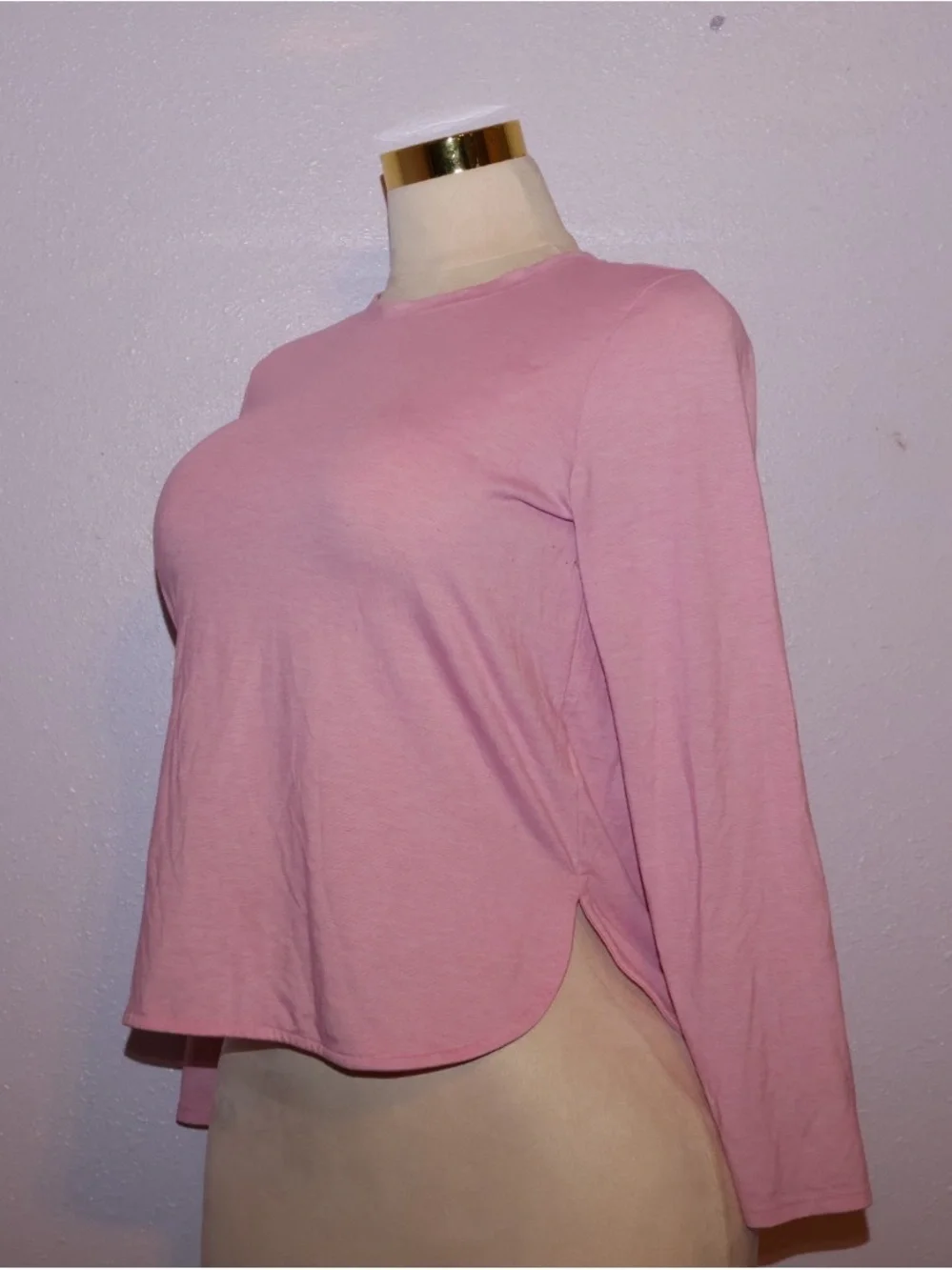 Athletic Works Light Pink Long-Sleeve Crewneck Top